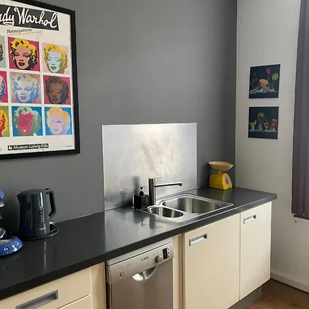 Inn Venlo Apartment *